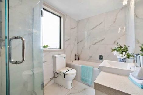 Photo of property in 29 The Avenue, Albany, Auckland, 0632