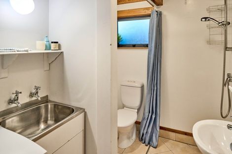 Photo of property in 23 Dargle Way, Island Bay, Wellington, 6023