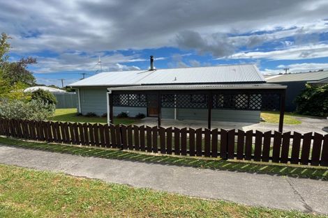 Photo of property in 3 Cambridge Avenue, Ashhurst, 4810