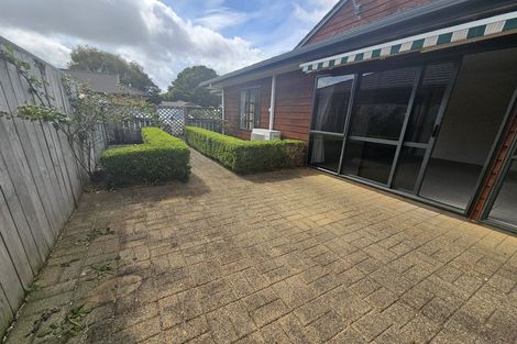 Photo of property in 2 Moffat Way, Bethlehem, Tauranga, 3110