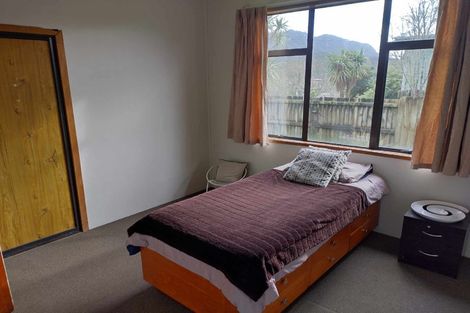 Photo of property in 14 Ballance Street, Runanga, 7803