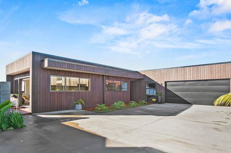 Photo of property in 4 Puni Street, Fitzroy, New Plymouth, 4312