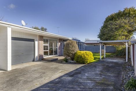 Photo of property in 15b Newbourne Crescent, Redwoodtown, Blenheim, 7201