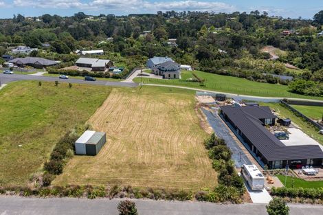 Photo of property in 3 Laguna Place, Matakatia, Whangaparaoa, 0930