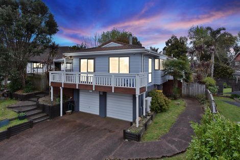 Photo of property in 171 Carnoustie Drive, Wattle Downs, Auckland, 2103