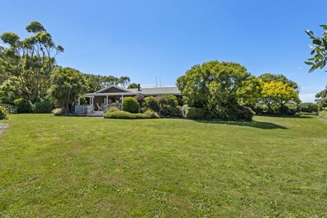 Photo of property in 90 Wirihana Road, Hawera, 4674