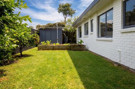 Photo of property in 22 Romana Crescent, Papamoa Beach, Papamoa, 3118