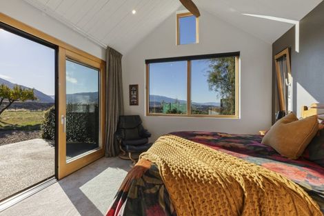 Photo of property in 112 Hall Road, Bannockburn, Cromwell, 9384