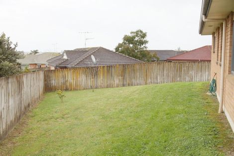 Photo of property in 22 Ashmere Lane, Weymouth, Auckland, 2103