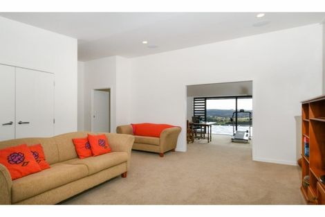 Photo of property in 911 Old North Road, Waimauku, 0882