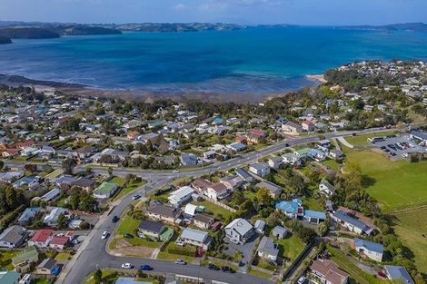 Photo of property in 3 Brigitte View, Snells Beach, 0920