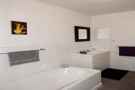 Photo of property in 72a Tutaenui Road, Marton, 4710