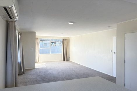 Photo of property in 1/606 Heretaunga Street East, Parkvale, Hastings, 4122