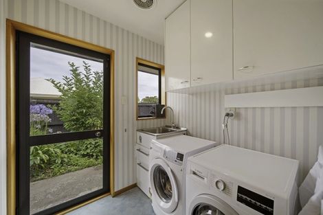 Photo of property in 7 Fuchsia Place, Halswell, Christchurch, 8025