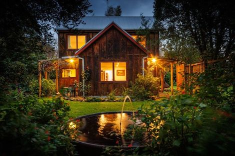 Photo of property in 220 Valley Views, Fitzherbert, Palmerston North, 4472