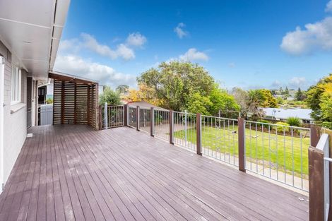 Photo of property in 58 Forest Lake Road, Forest Lake, Hamilton, 3200