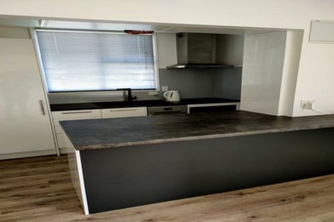 Photo of property in 19/125 Queens Drive, Lyall Bay, Wellington, 6022