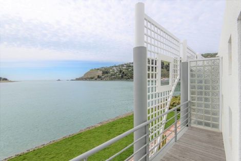 Photo of property in 133 Main Road, Redcliffs, Christchurch, 8081