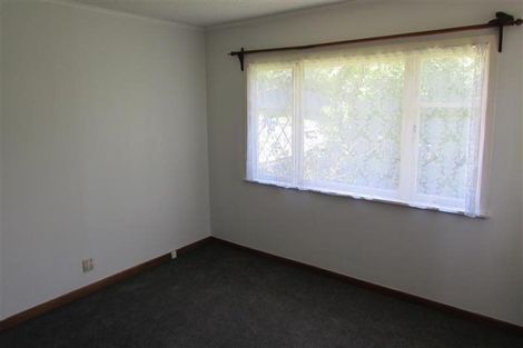 Photo of property in 63 Tiroroa Avenue, Te Atatu South, Auckland, 0610