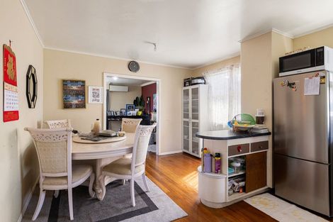 Photo of property in 30 Minifie Avenue, Melville, Hamilton, 3206