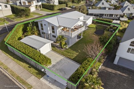 Photo of property in 246 Onemana Drive, Onemana, Whangamata, 3691