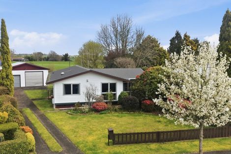 Photo of property in 6 Waimate Crescent, Tokoroa, 3420