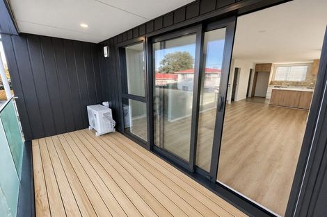 Photo of property in 1/36 Longburn Road, Henderson, Auckland, 0610