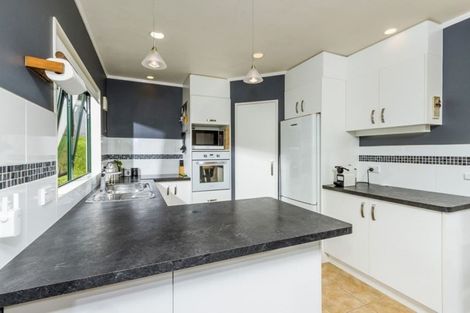 Photo of property in 3/129a Manuka Road, Bayview, Auckland, 0629