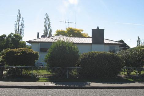 Photo of property in 19 Campbell Street, Geraldine, 7930