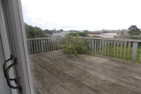 Photo of property in 130 Arahura Crescent, Waitangirua, Porirua, 5024