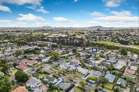 Photo of property in 8 Cadman Avenue, Waterview, Auckland, 1026