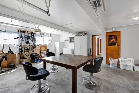 Photo of property in 49 Nevada Drive, Merrilands, New Plymouth, 4312