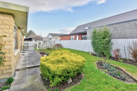 Photo of property in 9a Eccles Street, Gore, 9710