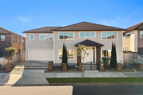 Photo of property in 5 Creggan Crescent, Flat Bush, Auckland, 2019