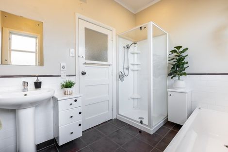 Photo of property in 235 Georges Drive, Napier South, Napier, 4110