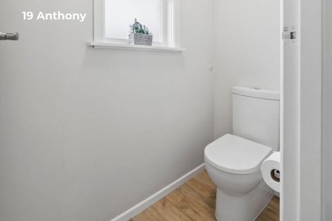 Photo of property in 21 Anthony Grove, Paraparaumu Beach, Paraparaumu, 5032