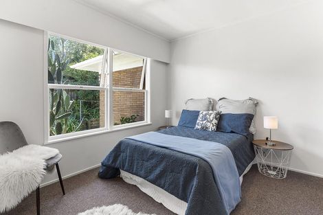 Photo of property in 1/28 Gordon Avenue, Milford, Auckland, 0620