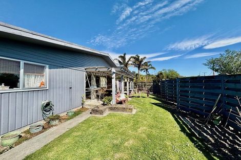 Photo of property in 3 Howard Road, Taradale, Napier, 4112