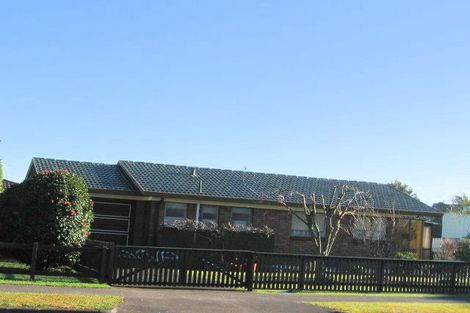 Photo of property in 1/38 Clevedon Road, Papakura, 2110