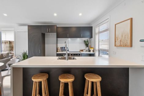 Photo of property in 8a Totara Road, Manurewa, Auckland, 2102