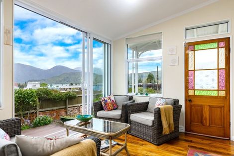 Photo of property in 55 Main Rd Havelock, Havelock, 7100