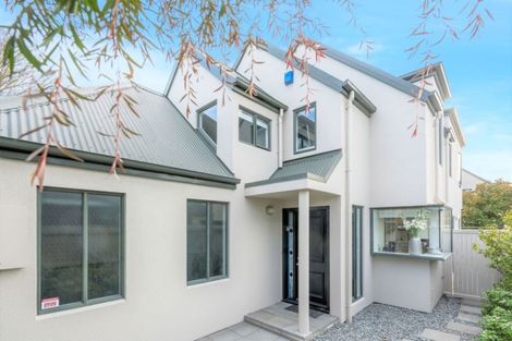 Photo of property in 53 Hawkesbury Avenue, St Albans, Christchurch, 8014