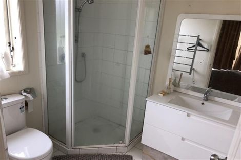 Photo of property in 13 Belcoo Crescent, East Tamaki, Auckland, 2013