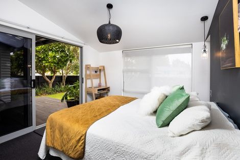 Photo of property in 315 Frankley Road, Ferndale, New Plymouth, 4310