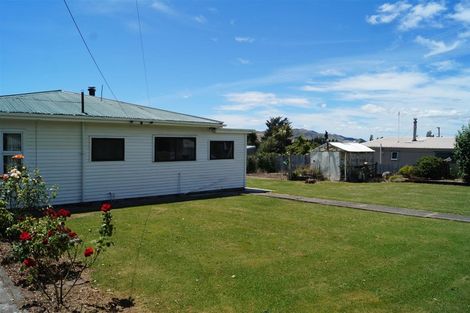 Photo of property in 8 Allan Street, Waikari, 7420