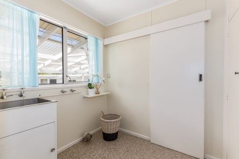 Photo of property in 341 Riverside Drive, Fairfield, Lower Hutt, 5011