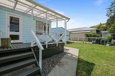Photo of property in 125 Huxley Road, Outer Kaiti, Gisborne, 4010