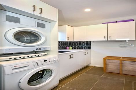 Photo of property in 43 Effingham Street, North New Brighton, Christchurch, 8083