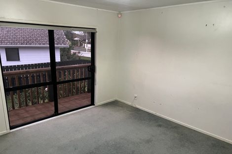 Photo of property in 10 Rukumoana Place, Clendon Park, Auckland, 2103