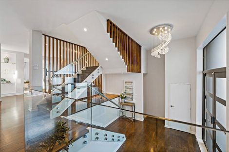 Photo of property in 52 Corricvale Way, Northcross, Auckland, 0630